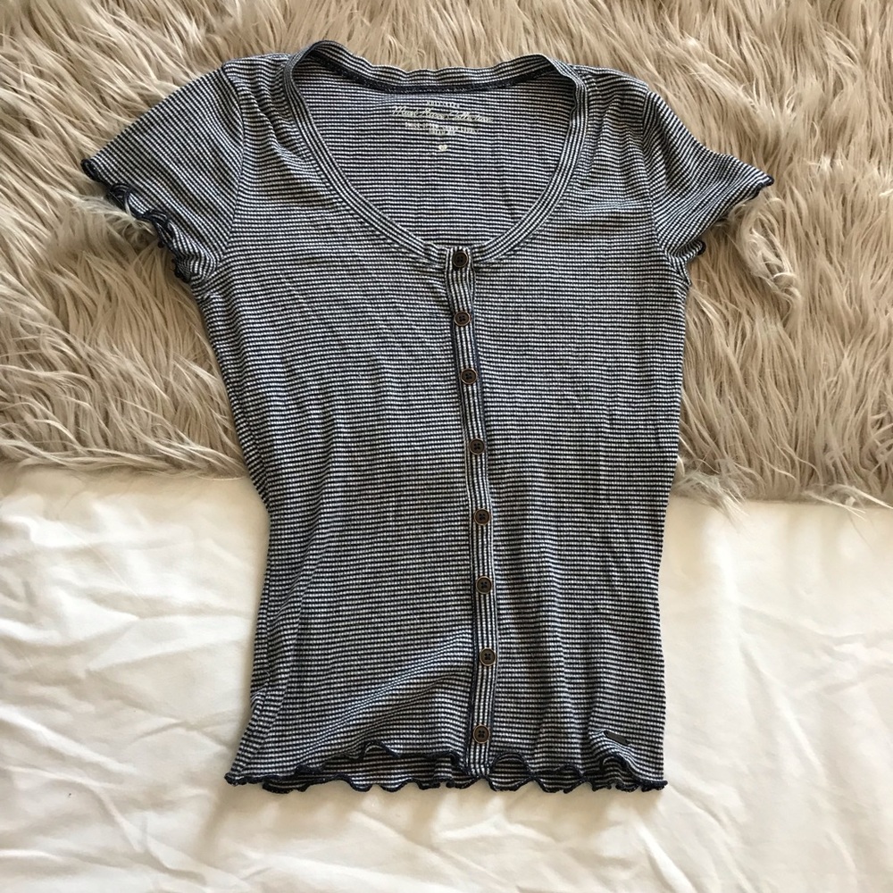 Hollister Must Have Short Sleeve Shirt